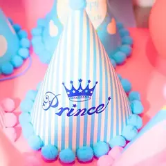 BONETE DE CUMPLEAÑOS PRINCE POMPON