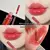 Brilho labial hidratante de longa duração na internet