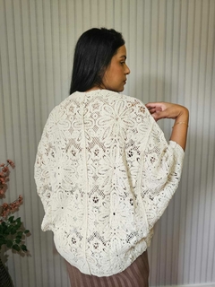 Kimono Bordado Trama Floral - Marino Fashion Store