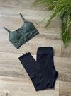 Calça com bolso