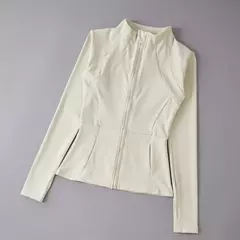 Blusa de Poliéster para Mujer – Comodidad y Estilo para el Día a Día