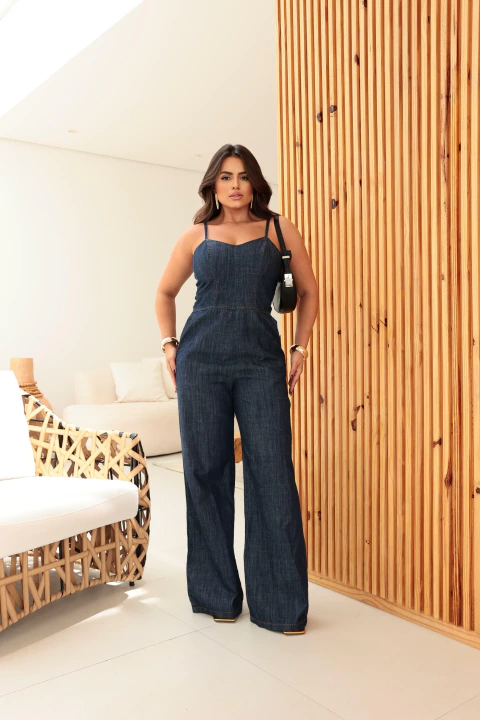 Macacão Jeans Pantalona Com Alça Regulavel