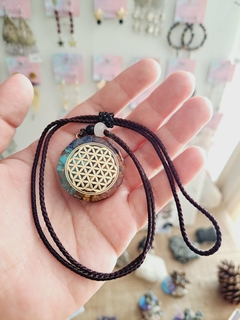 Collar orgón con simbolo flor de la vida - comprar en línea