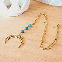 Collar con piedra Turquesa con Dije de Luna - PIEDRAS HONU