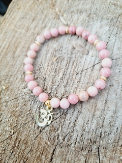 Pulsera de piedra Rodocrosita y dije flor de loto de acero - comprar en línea