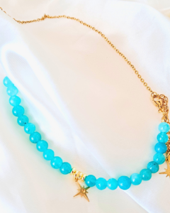 Collar de piedra Jade Celeste y acero dorado. - HONU MÍSTICA