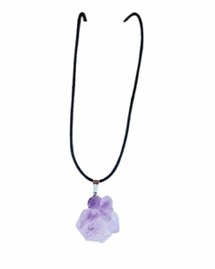 Collar con piedra en bruto de Amatista - comprar en línea