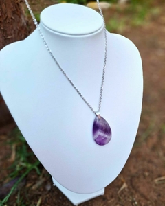 Collar con piedra de Amatista en internet