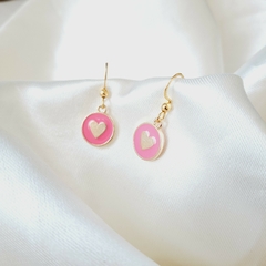 Aritos corazón Fucsia - Ganchitos de Acero dorado - comprar en línea