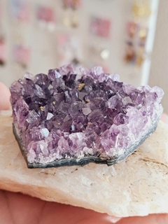 Piedra en bruto de Amatista - comprar en línea