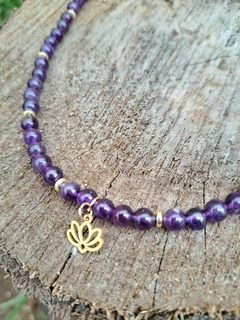 Collar en piedra natural Amatista y dije flor de la vida - PIEDRAS HONU