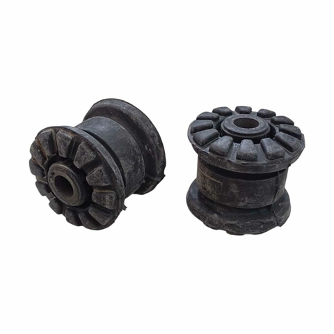Bujes x 2 parrilla deltantera Gol Saveiro Caddy Passat Pointer