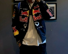 Casaco Red Bull EUA na internet