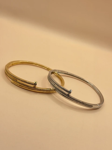 Bracelete Prego Cravejado