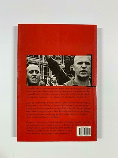 Diário de um skinhead - Um infiltrado no movimento neonazista - comprar online