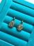 Brinco Gota Luxo Cravejada Folheado a Ouro 18K - comprar online