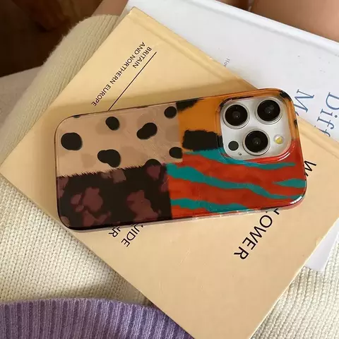 Case iPhone Premium "Savanna Retro"