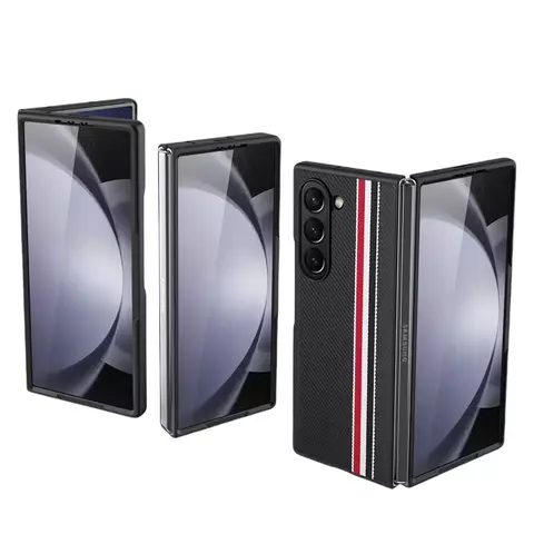 Case Samsung Z Fold com Acabamento em Carbono Minimalista