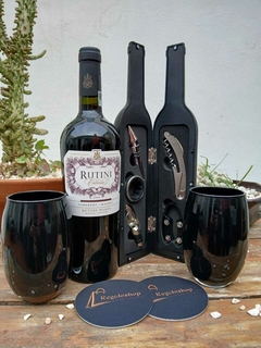 BOX RUTINI CABERNET/MALBEC CON VASO NEGRO Y ACCESORIOS en internet