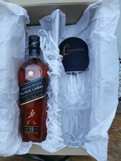 BOX JOHNNIE WALKER BLAK 12 AÑOS 750CC CON VASOS