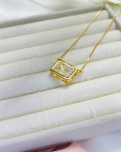 Colar Cristal Essenza