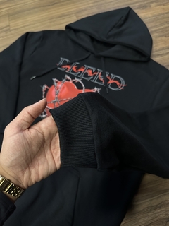 MOLETOM OVERSIZED BLEED PRETO - STREET VIBES