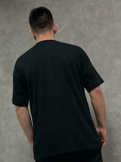 CAMISETA OVERSIZED EVIL MOUTH na internet