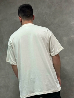 CAMISETA OVERSIZED MONEY MAKER 2 na internet