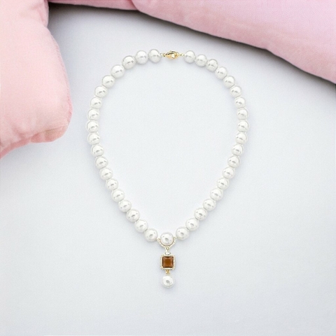 Colar Com Pérolas Shell E Cristal Quadrado Banhado A Ouro