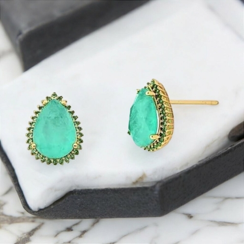 Brinco Com Cristal De Gota Turmalina Banhado A Ouro