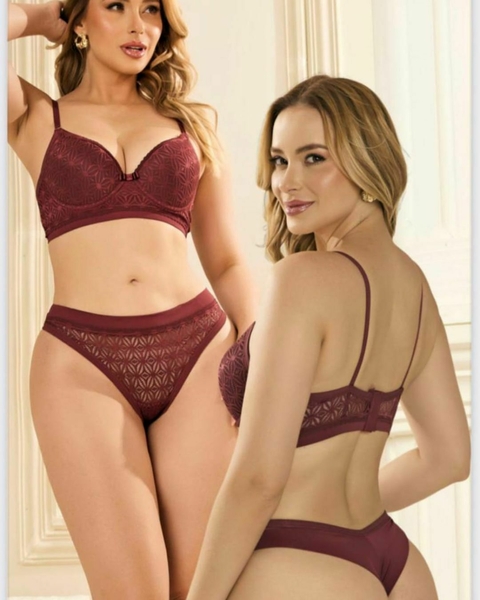 Conjunto com Sutiã de Renda e Calcinha Fio - Tecido Poliamida - comprar online