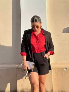 Shorts Chloe na internet