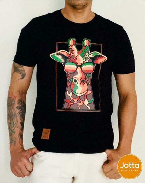 Camiseta básica (Girafa)