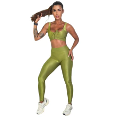 Top Corto Nudo Shine en internet