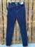 Pantalón ajustado skinny oscuro 336