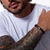 Pulseira Ethan Preta com Escrita Pai Nosso em Silicone na internet