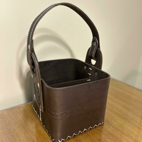Canasta de Cuero Premium - Marrón