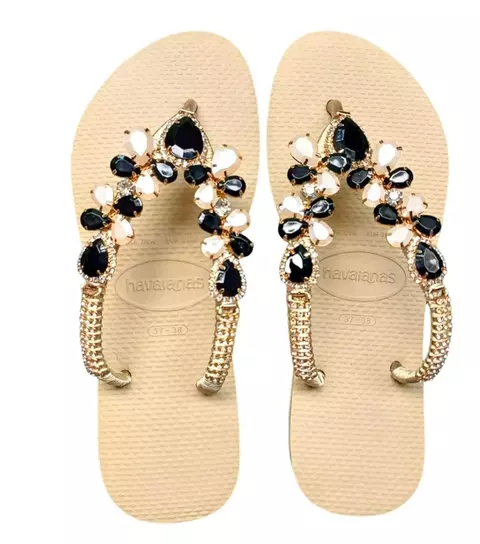 Chinelo Decorado Havaianas Slim com Pedrarias - comprar online