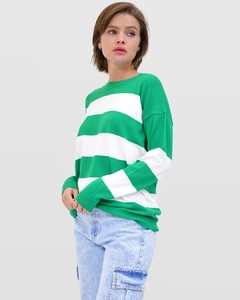 Sweater May en internet