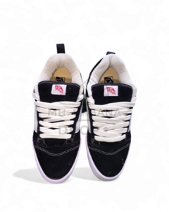KNU SKOOL BLACK/WHITE - tienda online