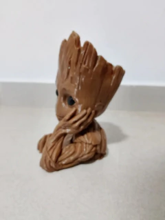 Maceta Baby Groot Decorativa Chocolate Baby Groot - comprar online