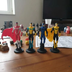 Figura Invincible - Colección Omni Man x4 - comprar online