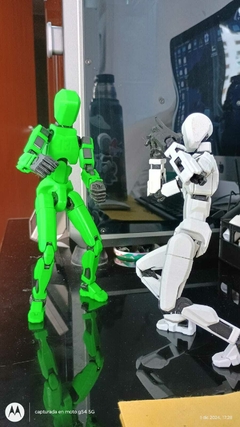 Imagen de Maniquí Muñeco Articulado Impreso 3d Altura 21 Cm (dummy 13)