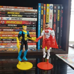 Combo Muñeco Articulado Omni-man / Mark Grayson - comprar online