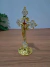 CRUCIFIXO DE MESA E PAREDE DOURADO COM DETALHES BRANCO - comprar online