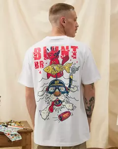 200770 Camiseta Crazy Blunt na internet