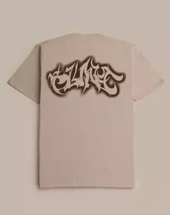 210184 Camiseta Over Neverm Blunt - comprar online