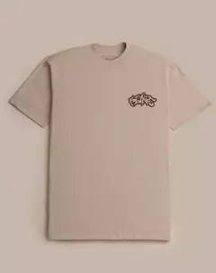 210184 Camiseta Over Neverm Blunt na internet