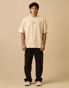 210185 Camiseta Over Cadence Blunt na internet