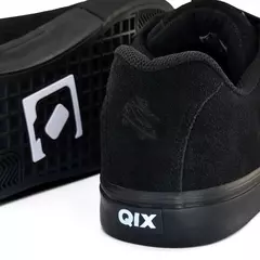 Qix Chorão Park Preto/Preto - Vibe Street Shop